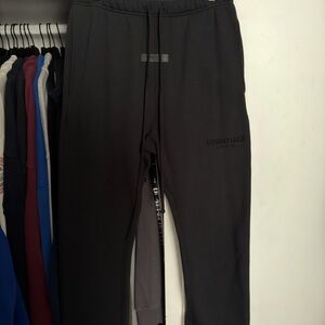 Fear of god essentials sweatpants